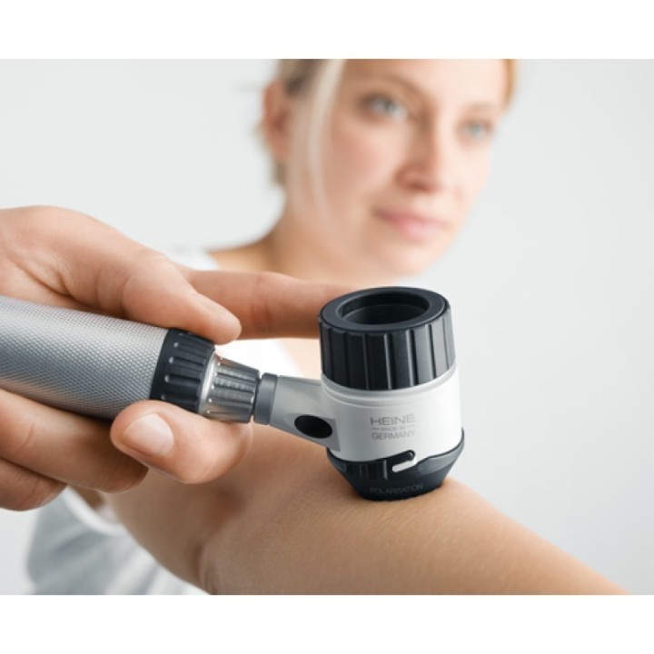 HEINE DELTA 20T Dermatoscope Set with rechargeable handle