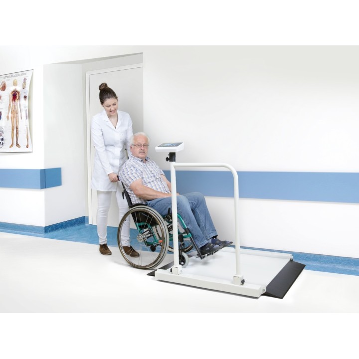 Wheelchair scale with practical handrail KERN MWA 300K-1PM