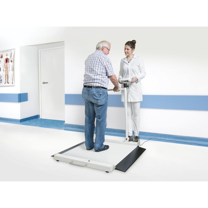 Wheelchair scale with practical handrail KERN MWA 300K-1PM