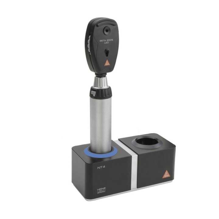 HEINE BETA 200S LED Ophthalmoscope with table charger