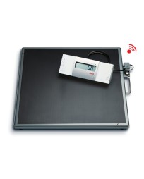 seca 635 Obesity scale with a very large platform