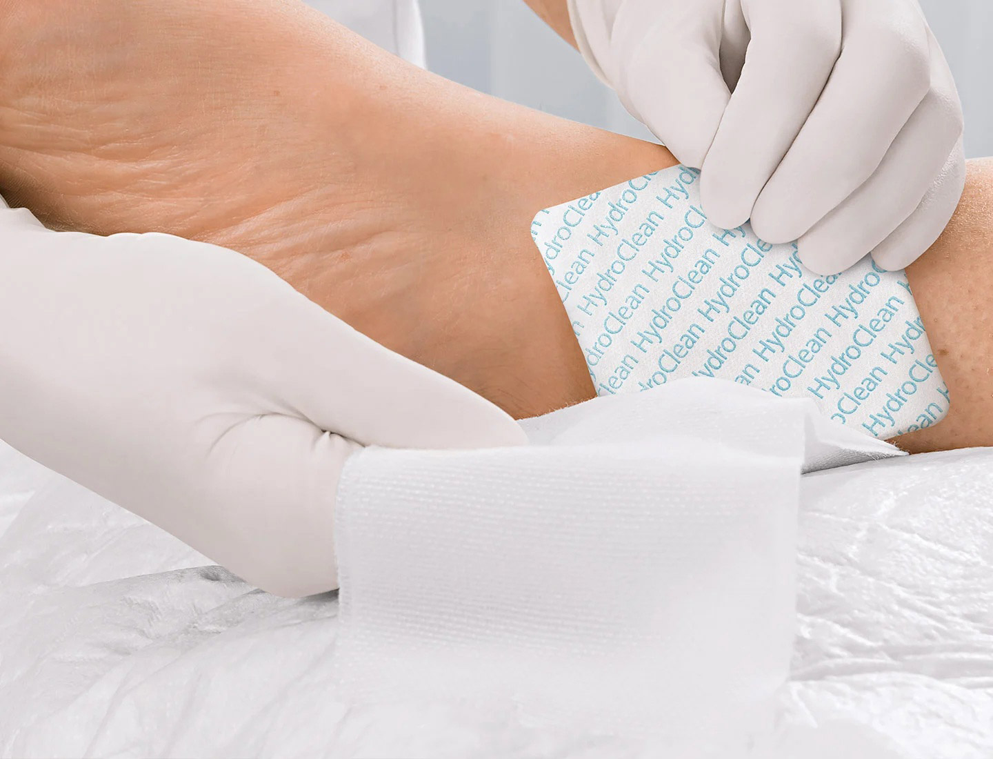 HARTMANN HydroClean wound pads HARTMANN HydroClean wound pads